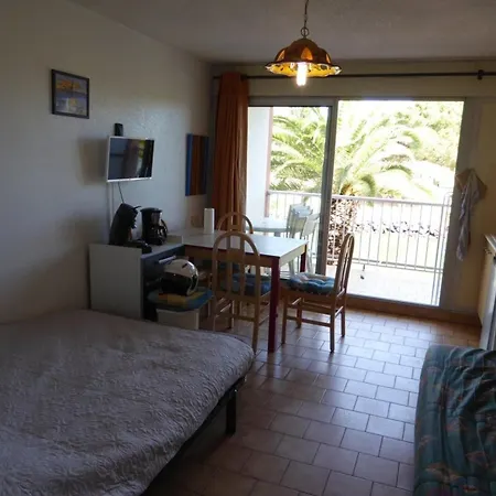 Cosy 5 Pers., Proche Richelieu, Commerces Et Piscine - Fr-1-723-121 Апартаменты *